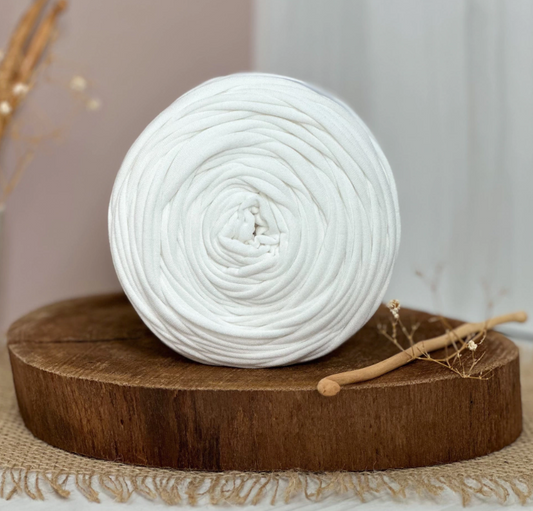 Amorino Fios Premium T-Shirt Yarn - Off White