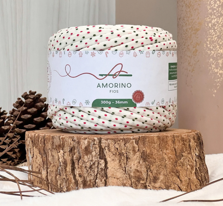 Amorino Fios Premium T-Shirt Yarn - Christmas Polka Dots