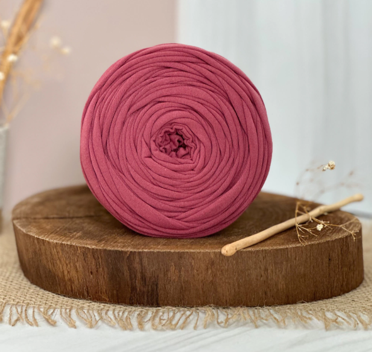 Amorino Fios Premium T-Shirt Yarn - Pomegranate