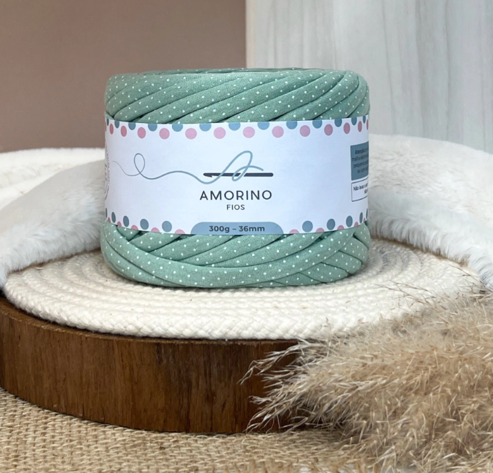 Amorino Fios Premium T-Shirt Yarn - Tea Green Polka Dots
